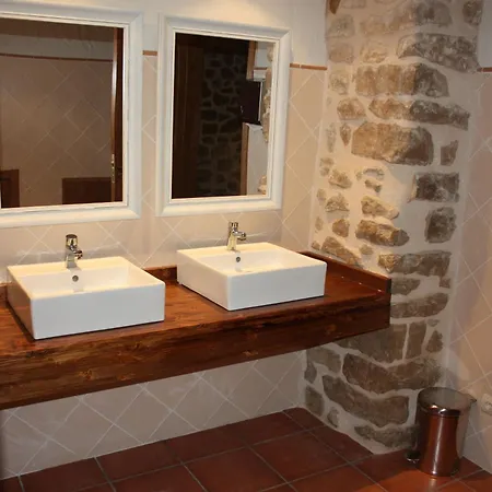 Fonda Angeleta Valderrobres