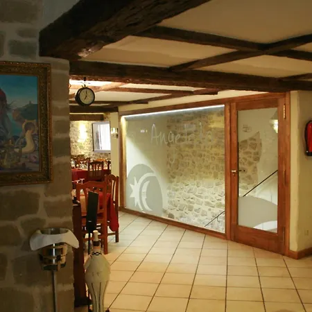 Fonda Angeleta Valderrobres