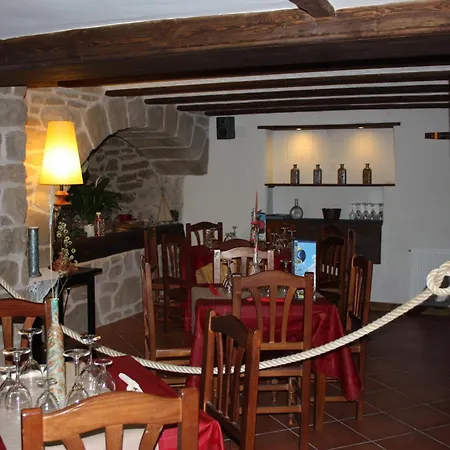 Fonda Angeleta Valderrobres